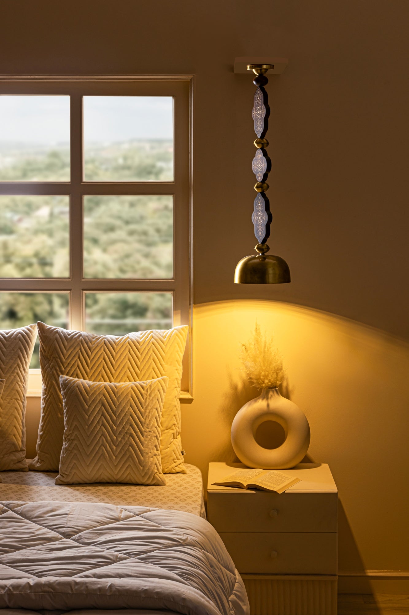 Floral Tarkashi Pendant