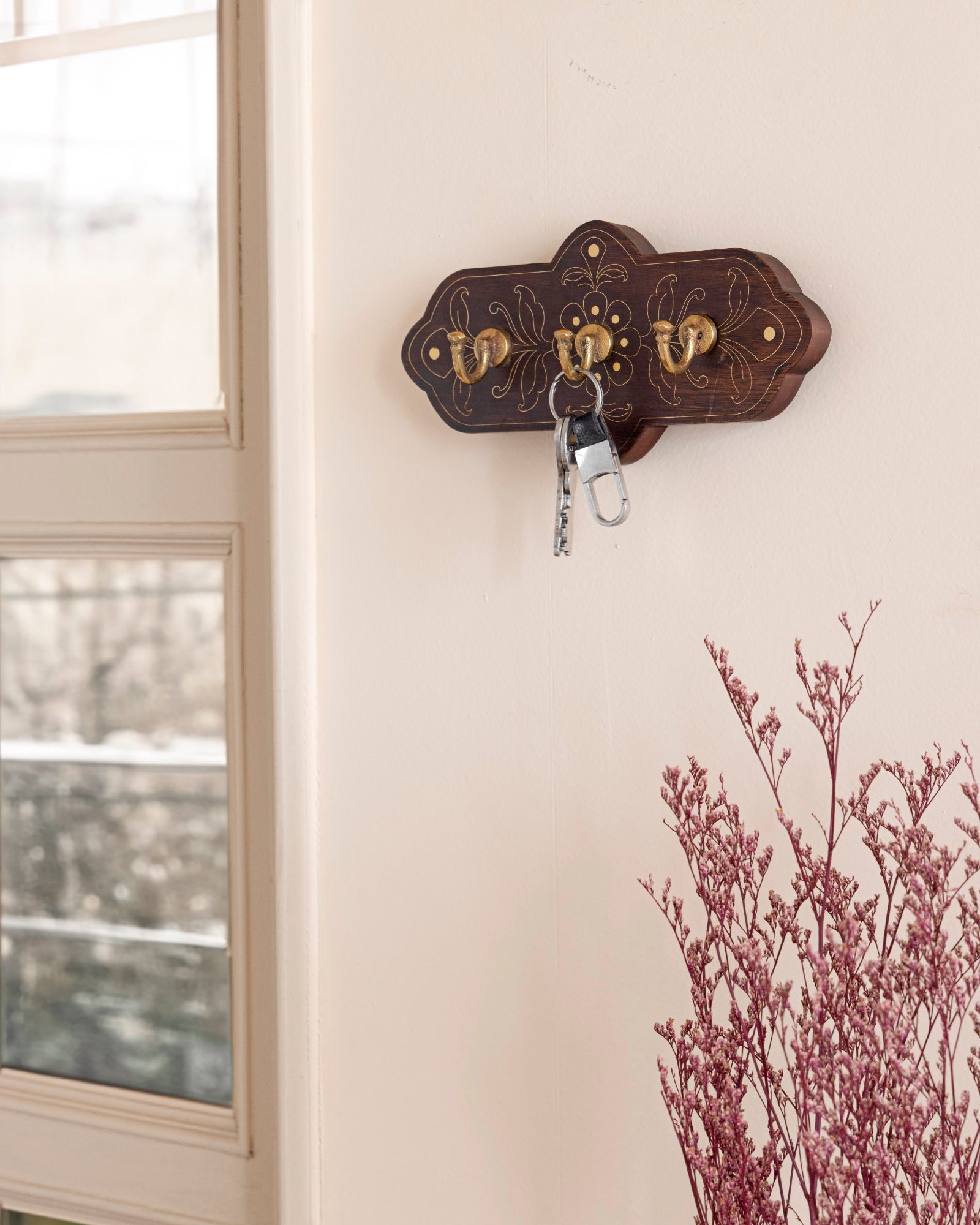 Floral Trakshi Wall Hooks