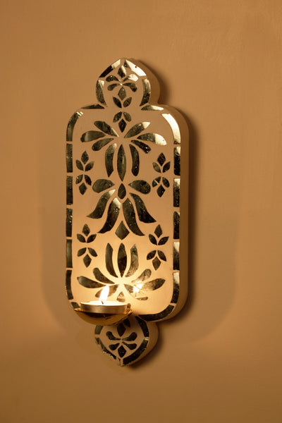 Jhalak Leaf Wall Candle Holder