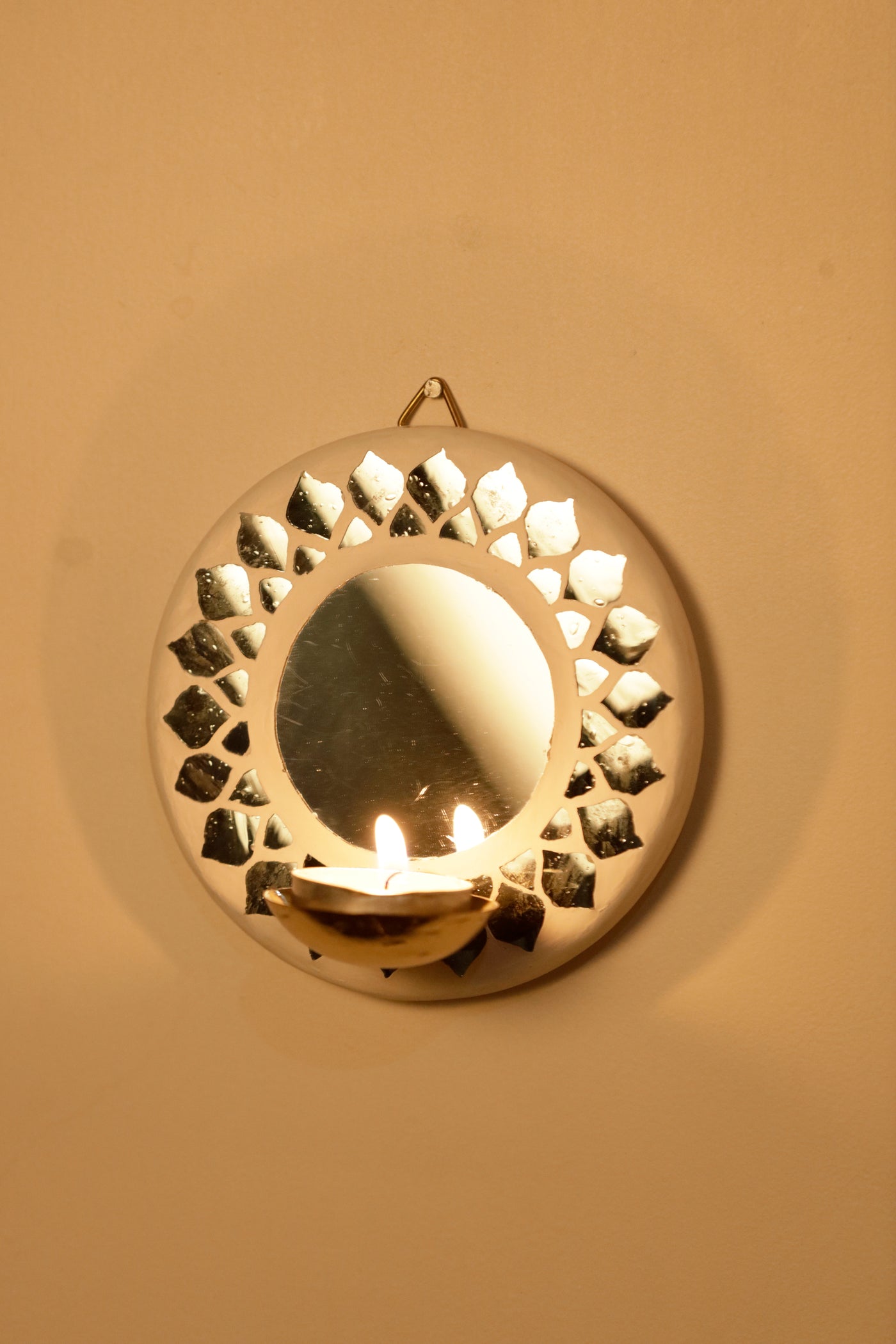 The bloom Wall Candle Holder