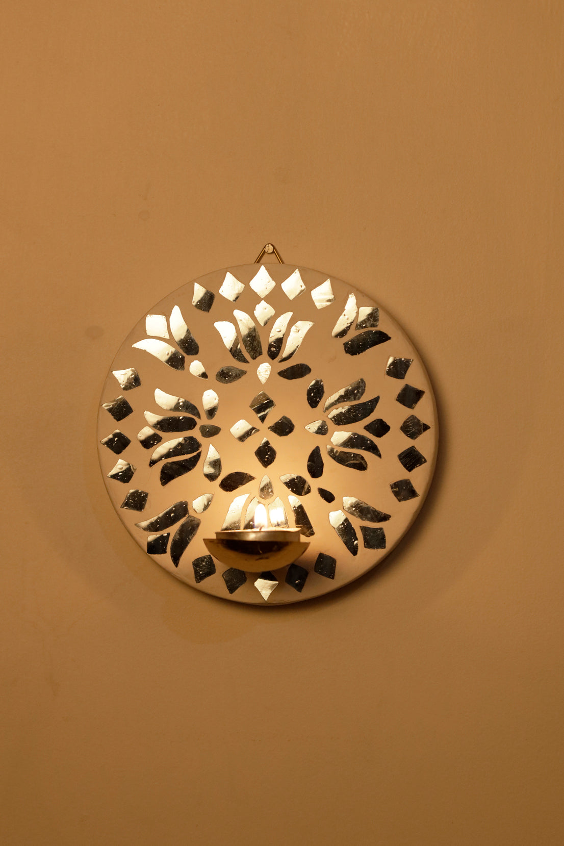 Sconce tea light holder